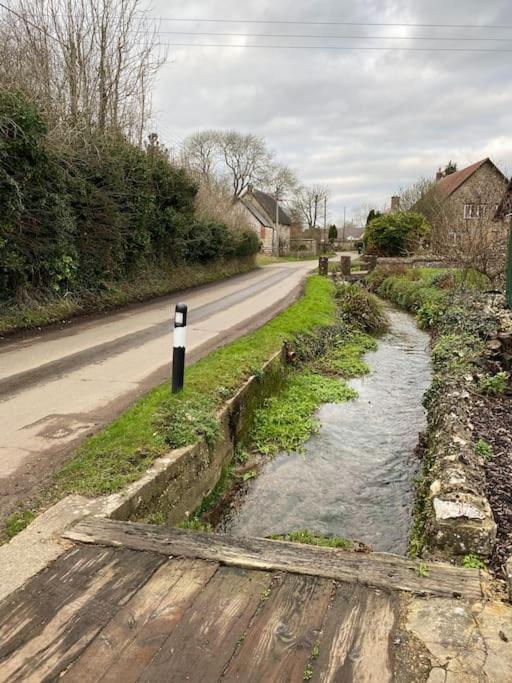 Eco-Friendly Dorset Cottage With Spa Set In Heart Of Countryside Sydling St Nicholas Exterior photo