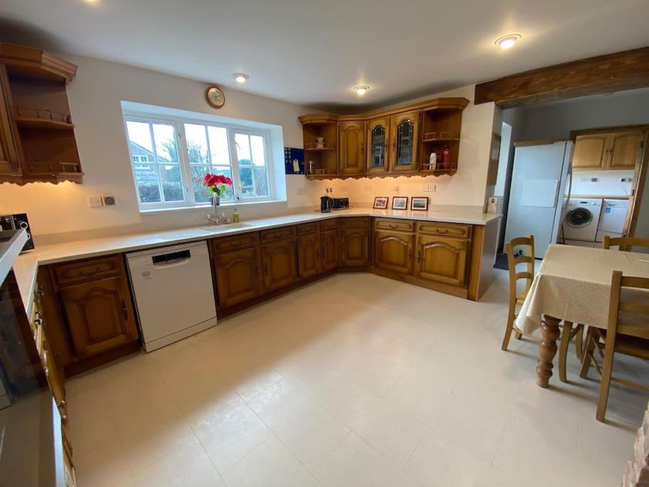 Eco-Friendly Dorset Cottage With Spa Set In Heart Of Countryside Sydling St Nicholas Exterior photo